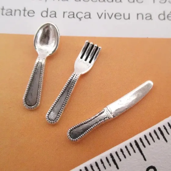 Miniatura Talheres - EB837