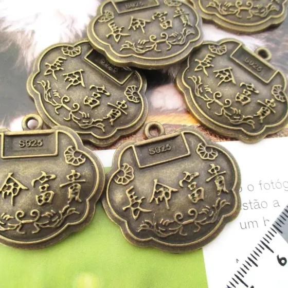 Lote 6 Pendentes Amuleto -...