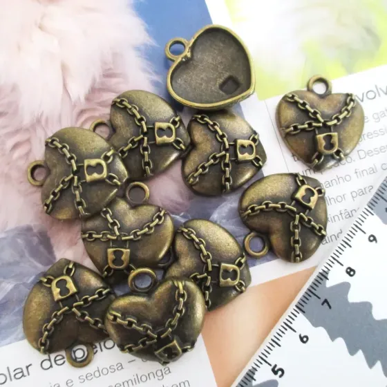 Lote 8 Pendentes Coração -...