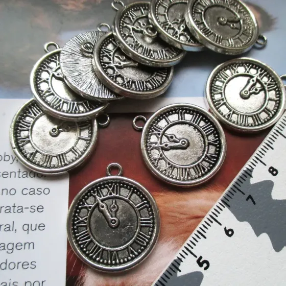 Lote 10 Pendentes Relógios...