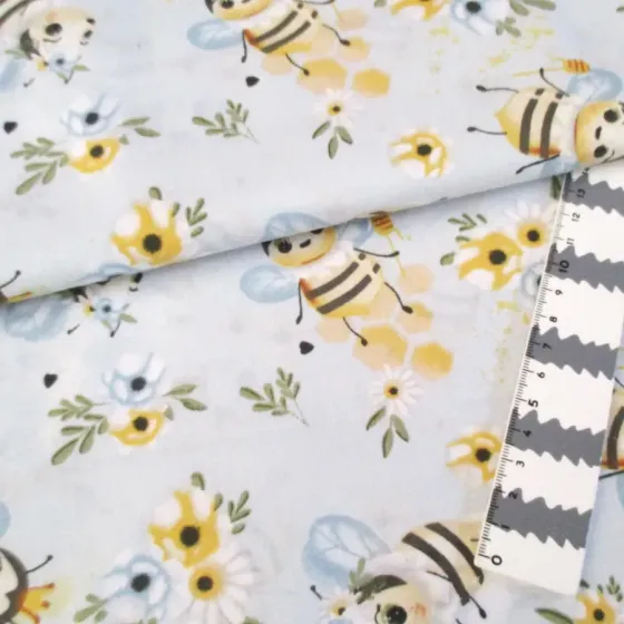 Tecido Abelhas - EC674