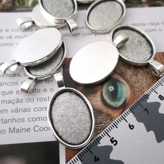 Base Cabochon 18x25mm -...