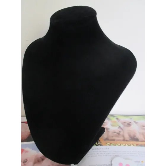Busto - EG034